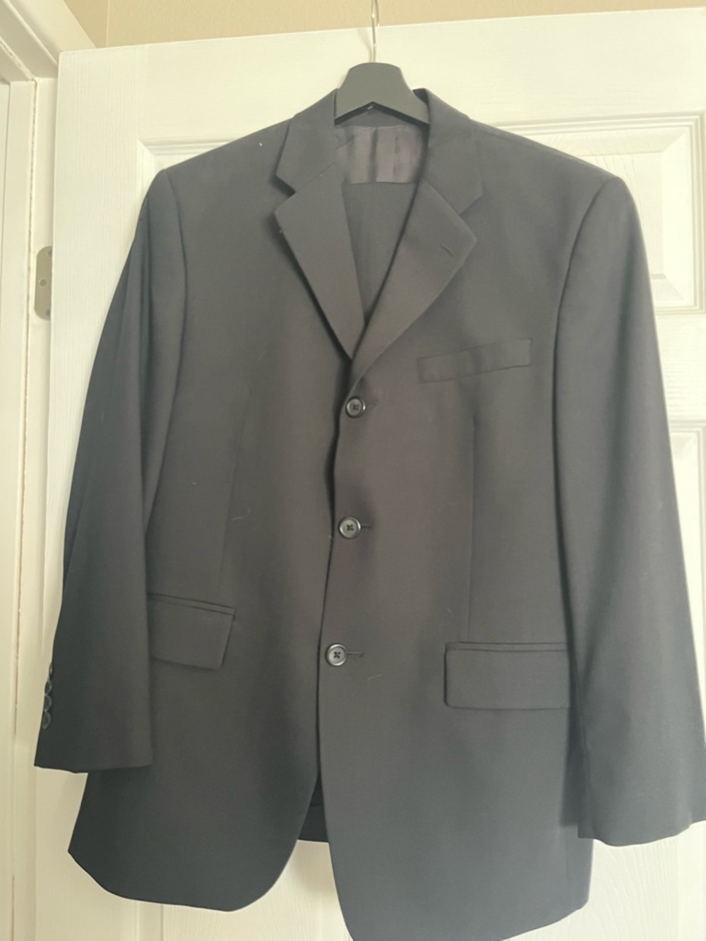 Calvin Klein Men's Black suit - Timeless Tailored Jacket and pants set suit